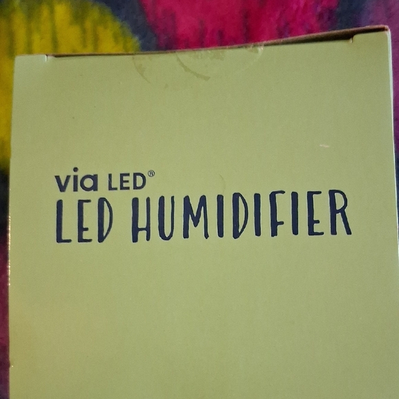 Green Humidifier - Picture 2 of 6